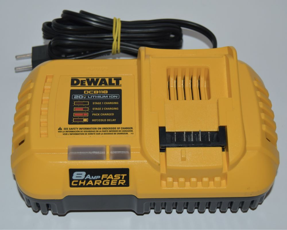 Швидка зарядка Dewalt DCB118 8ah 220v flexvolt