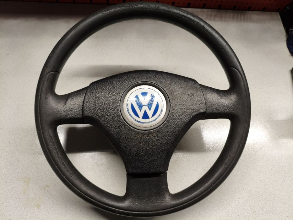 Kierownica trójramienna Volkswagen Golf 4 Bora
