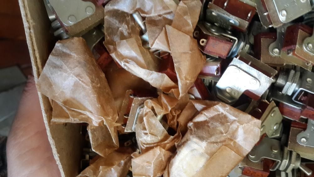 Продам конденсаторы