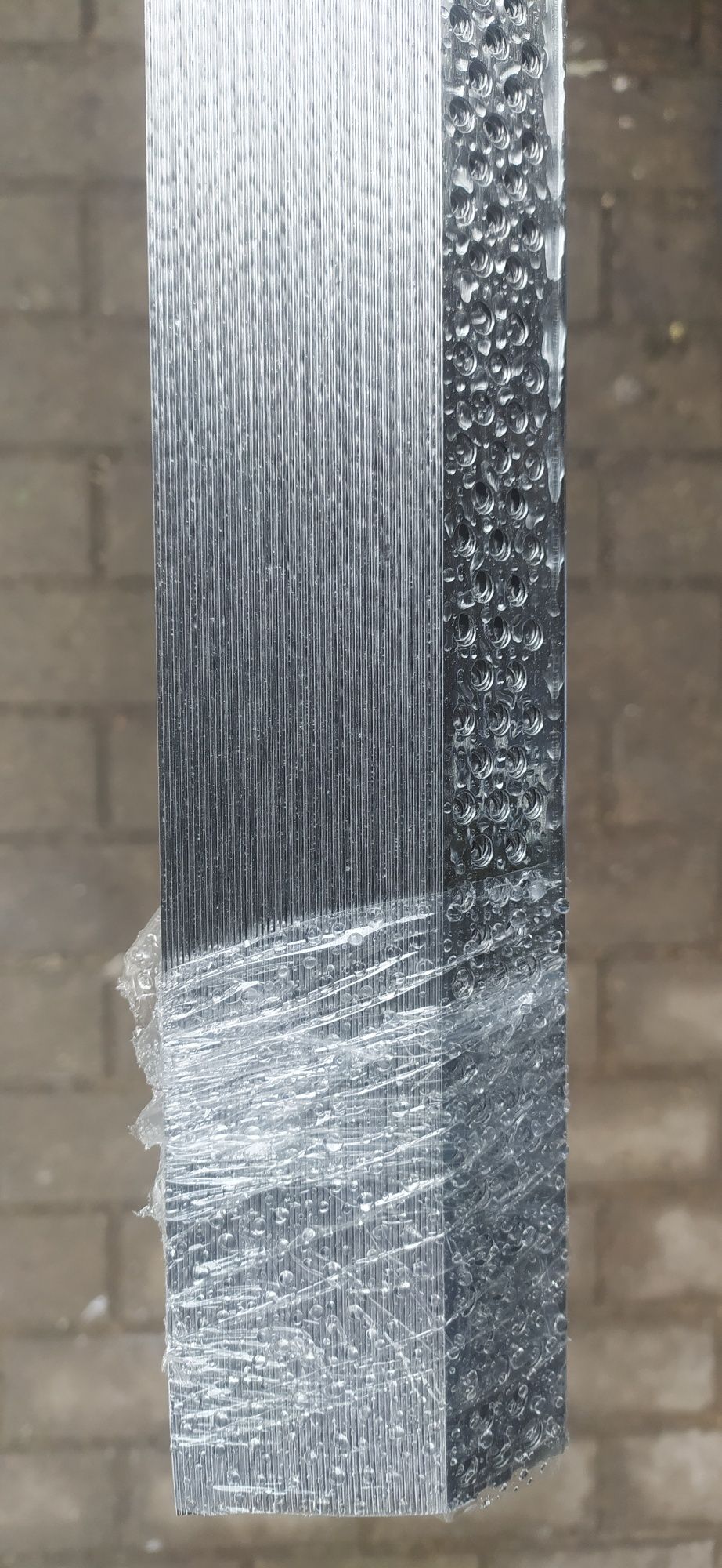 Narożniki aluminiowe wzmocnione tanio
