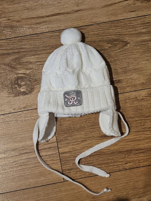 Шапка на зав'язках з помпоном для малюків 42-44 см