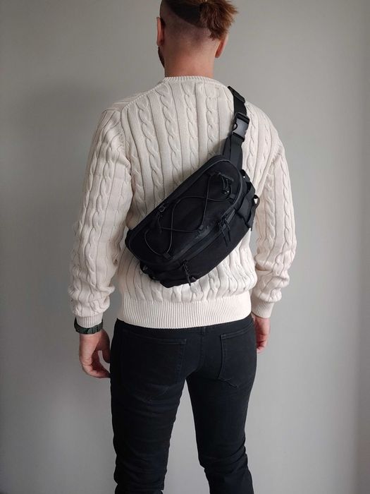 831 Сумка бананка на пояс і через плече