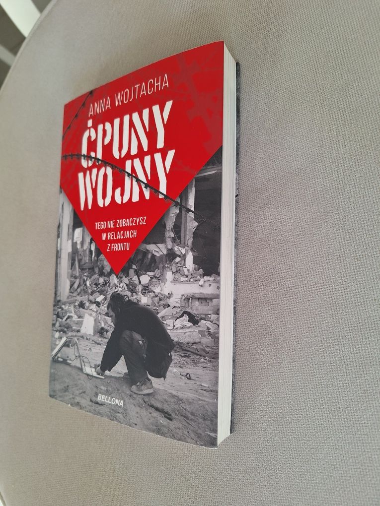 Książka reportaż "Ćpuny wojny. Tego nie zobaczysz w relacjach z frontu