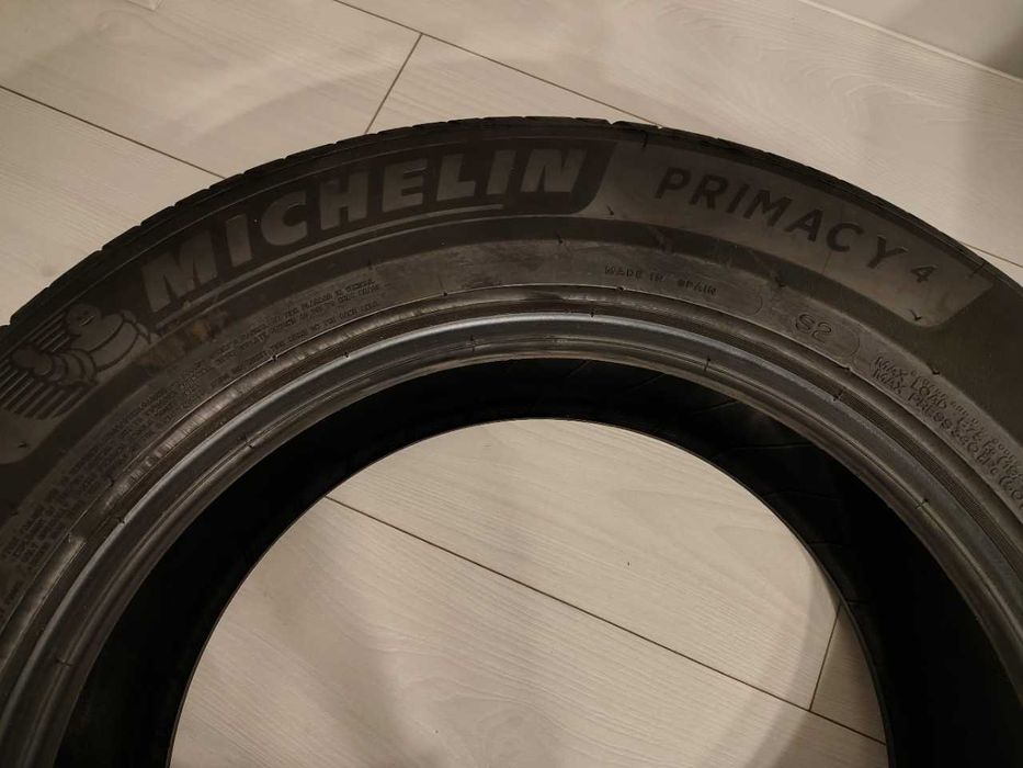 Opony letnie Michelin Primacy 4 215/65 R17 XL S2 z samochodu z salonu