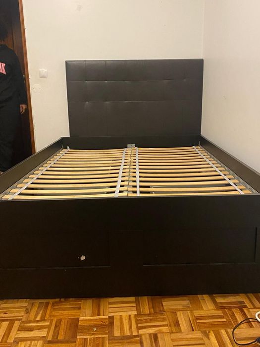 Estrutura de cama casal