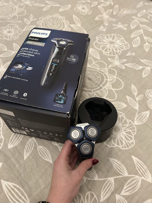 Бритва Philips серії 7000