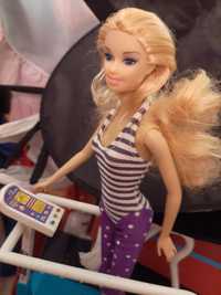 Boneca Barbie desporto