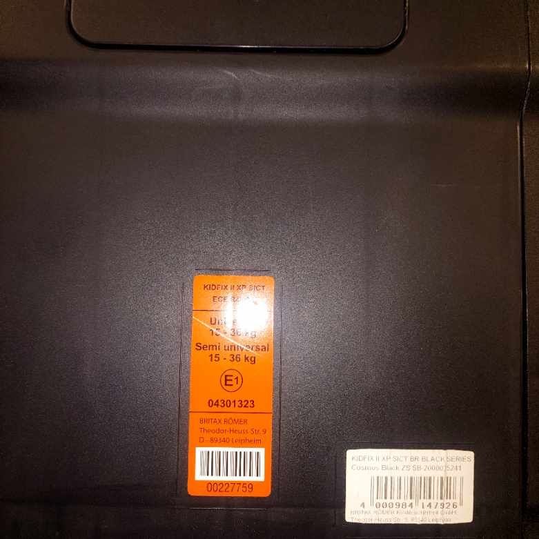 Britax Romer fotelik samochodowy Kidfix II XP Sict Black Series Cosmos
