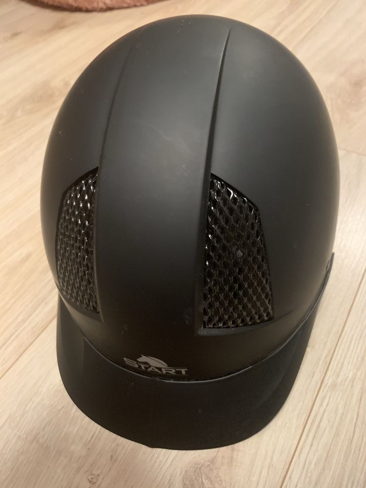 Kask jeździecki