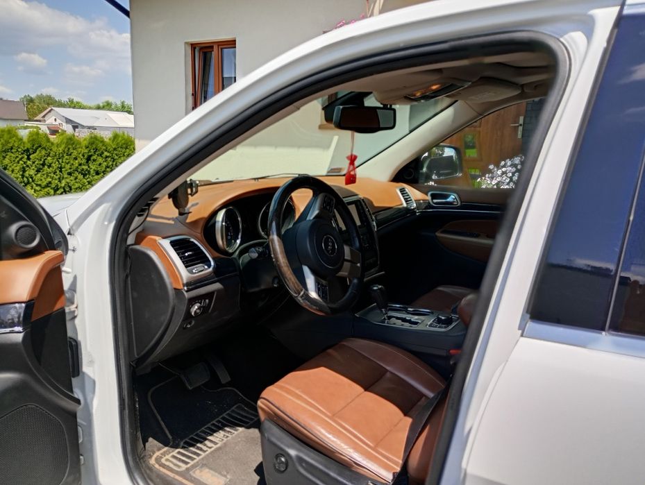 Jeep Grand cherokee wk2 2012 Overland Summit polski salon