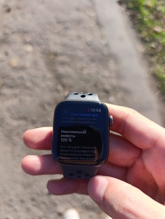 Apple watch se 44mm, 100% батарея