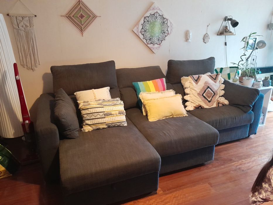 Sofá ikea chaiselong e lugares extensiveis
