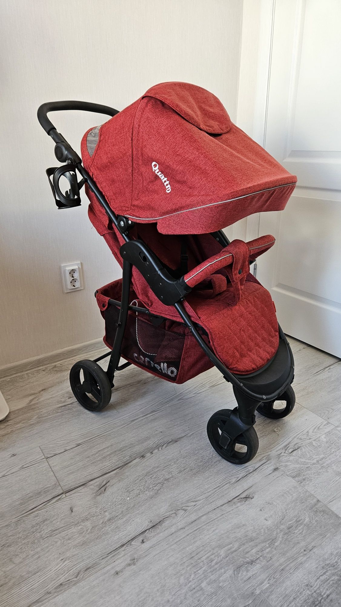 Коляска carrello quatro