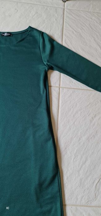 Zielona sukienka na wiosnę i lato 2024