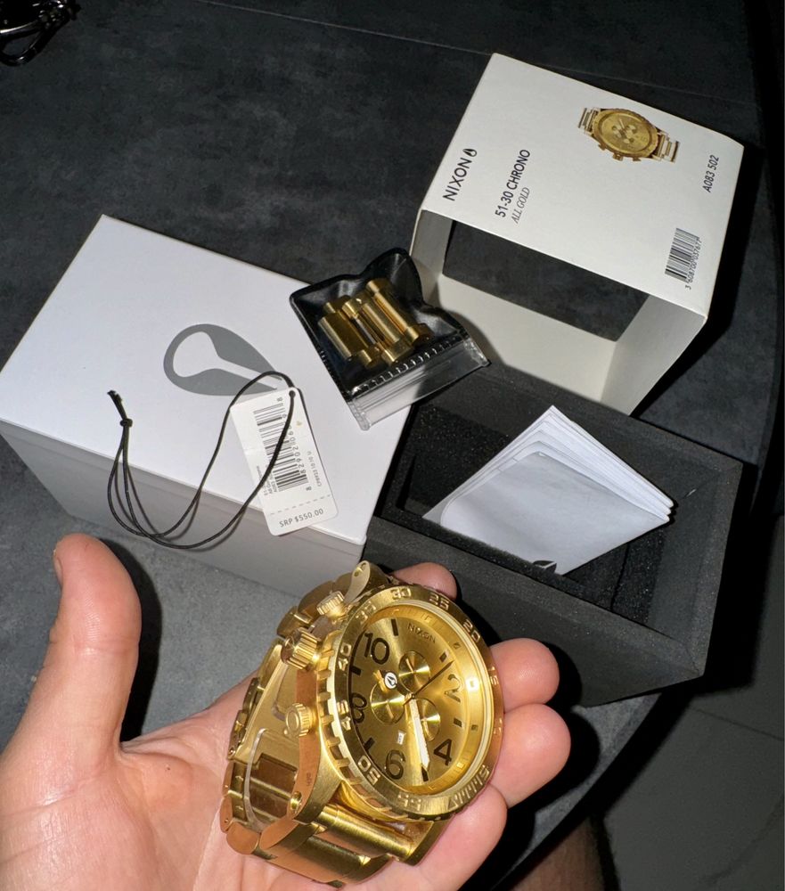 Nixon 51-30 chrono all gold