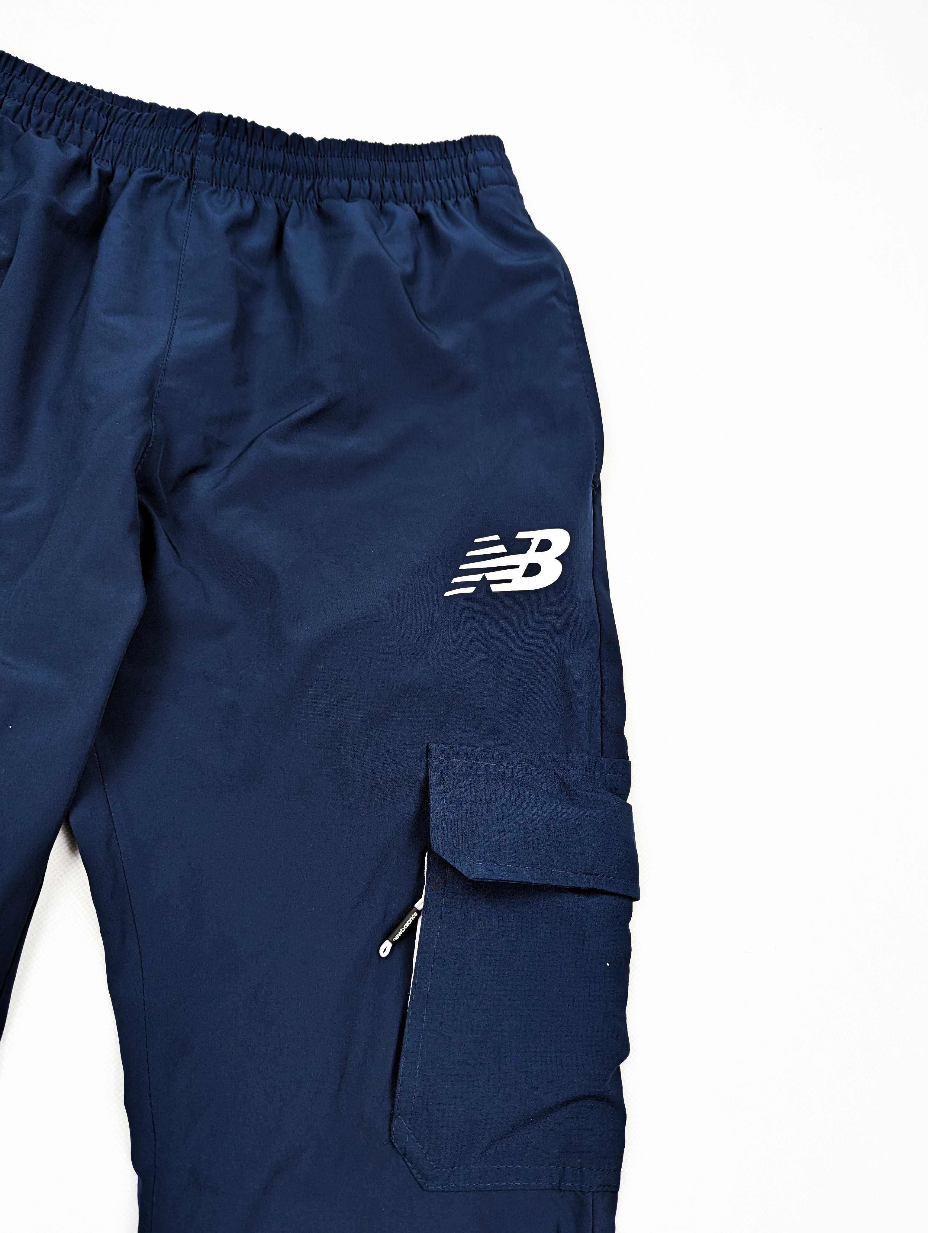 New Balance granatowe spodnie dresy S logo