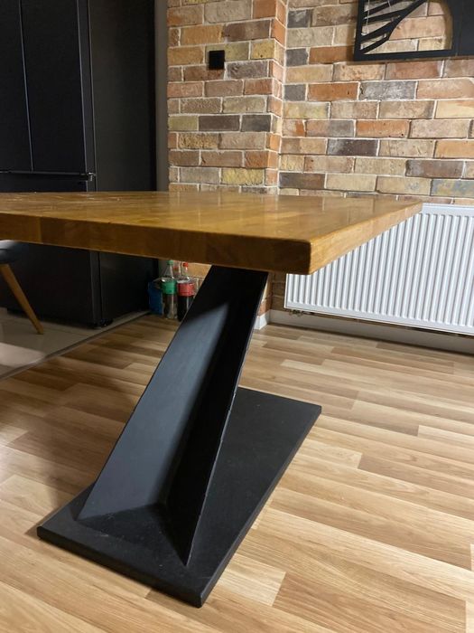 Stół dębowy loftowy