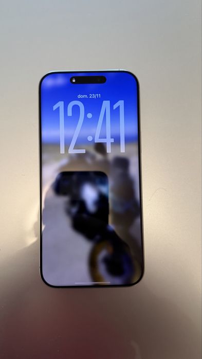 Vendo  iPhone 16 Pro Max 256GB Silver – impecável!