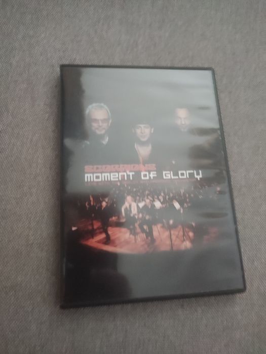 Scorpions - Moment of Glory