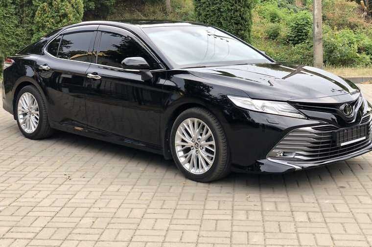 Toyota Camry 2020 V6