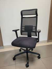 Krzeslo biurowe obrotowe