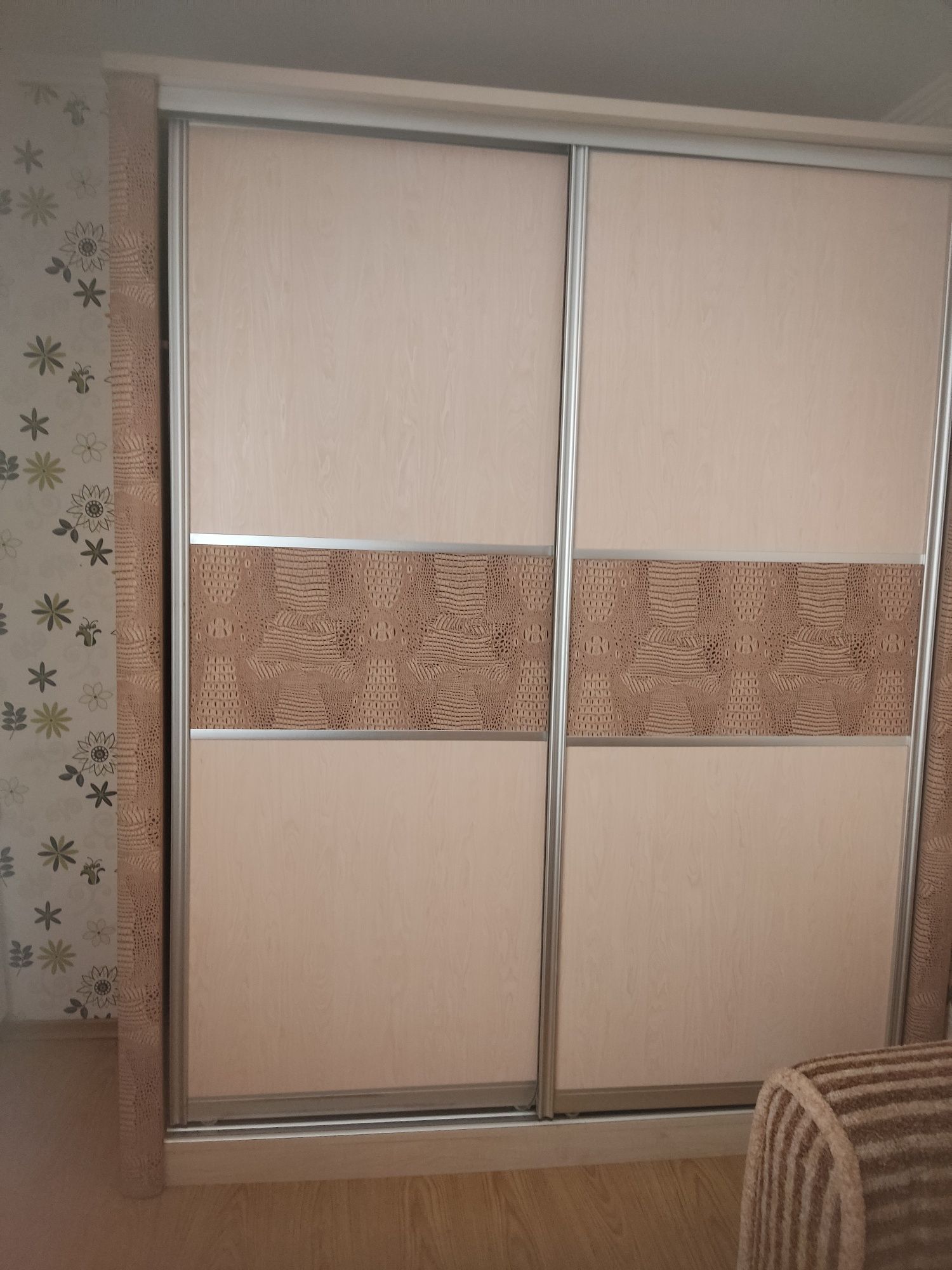 Продаю шкаф купе бу