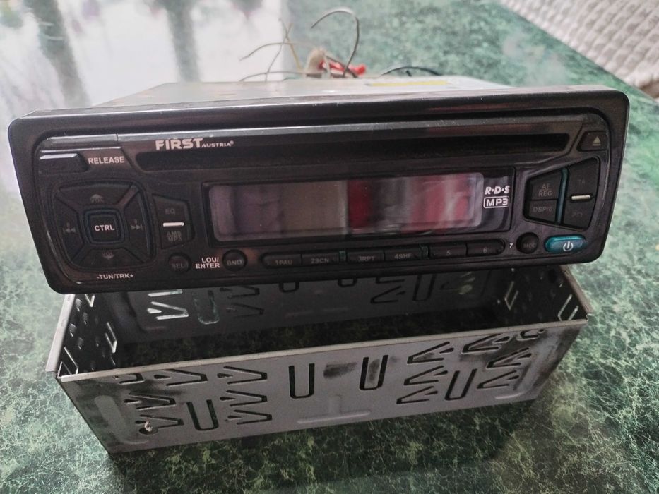 Автомагнітола (магнитола) First fa-4119