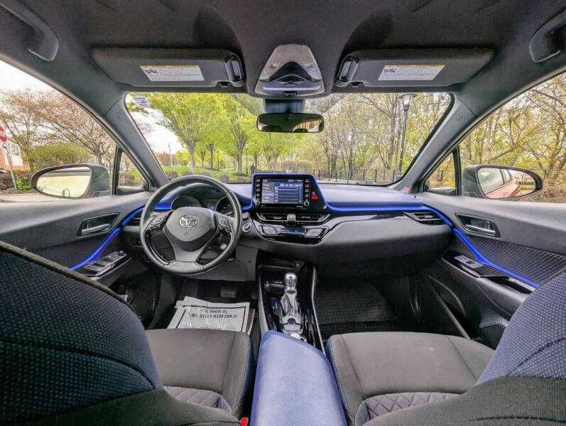 2020 Toyota C-HR XLE