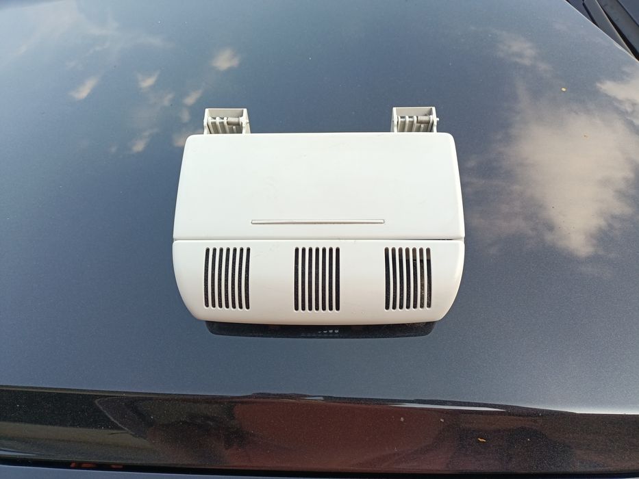 Подочечник бардачок для очков Skoda Octavia A5