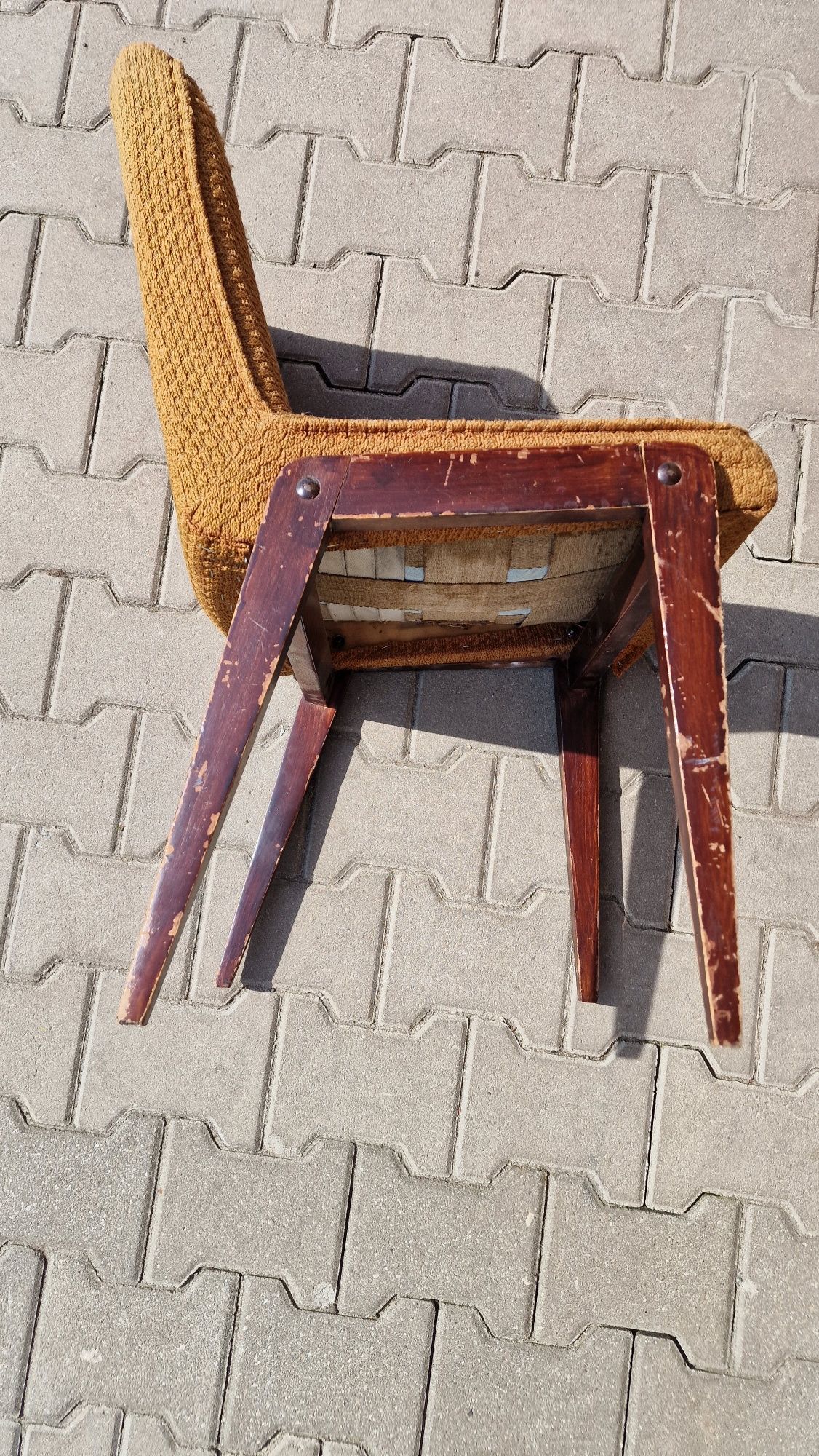 Krzesło Aga do renowacji