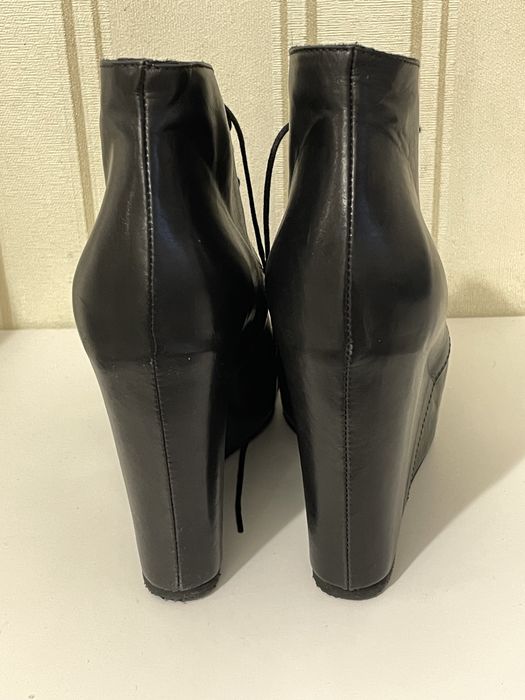 Взуття жіноче ботильйони весна-осінь