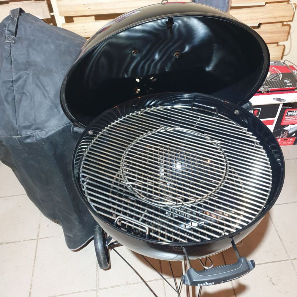 Вугільний гриль Weber Master Touch 57 cm