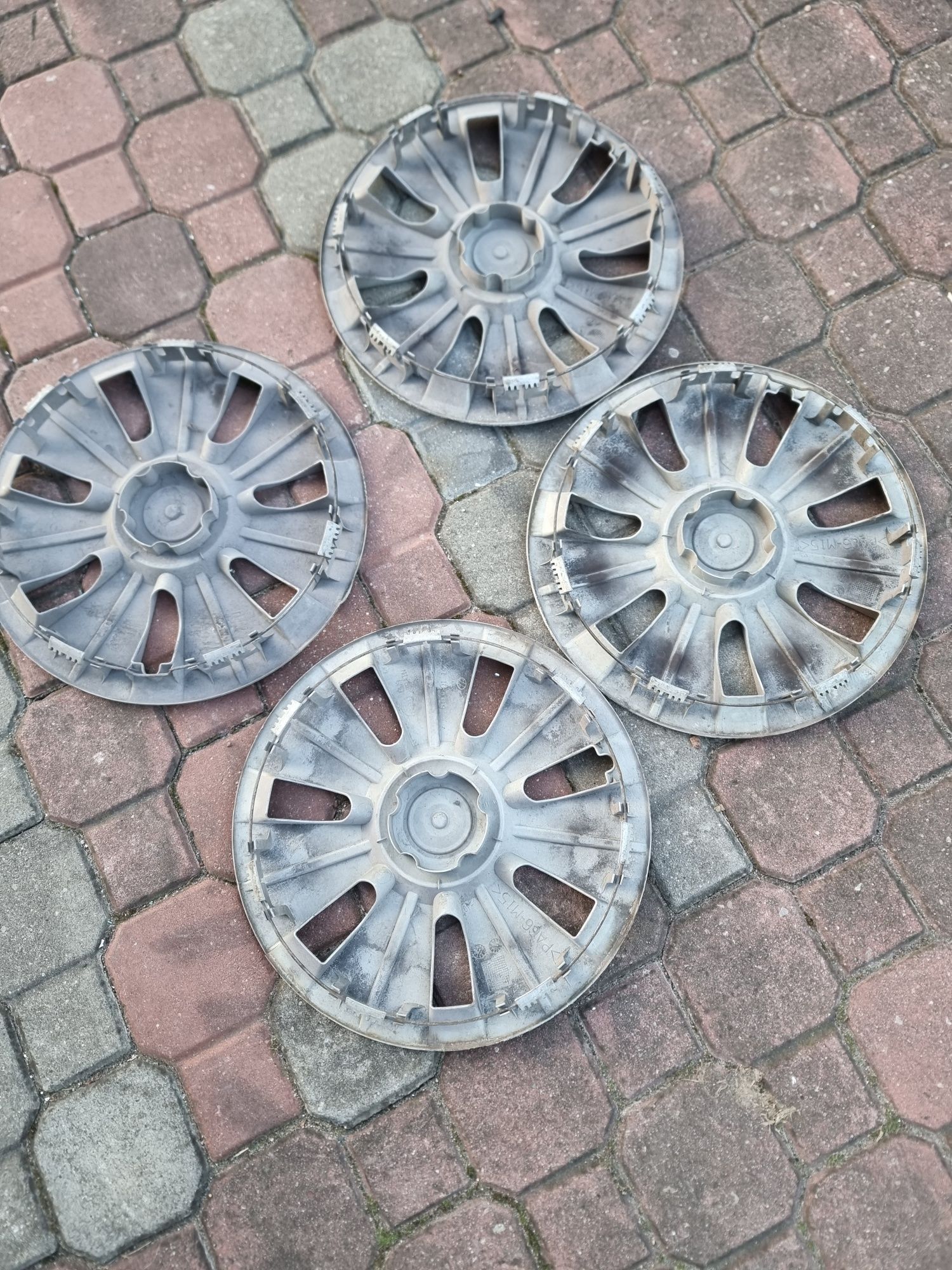 Kołpaki oryginalne Skoda 14 cali