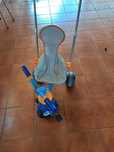 Triciclo de criança