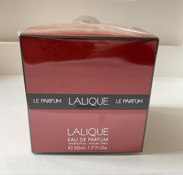Парфумована вода Lalique le parfum