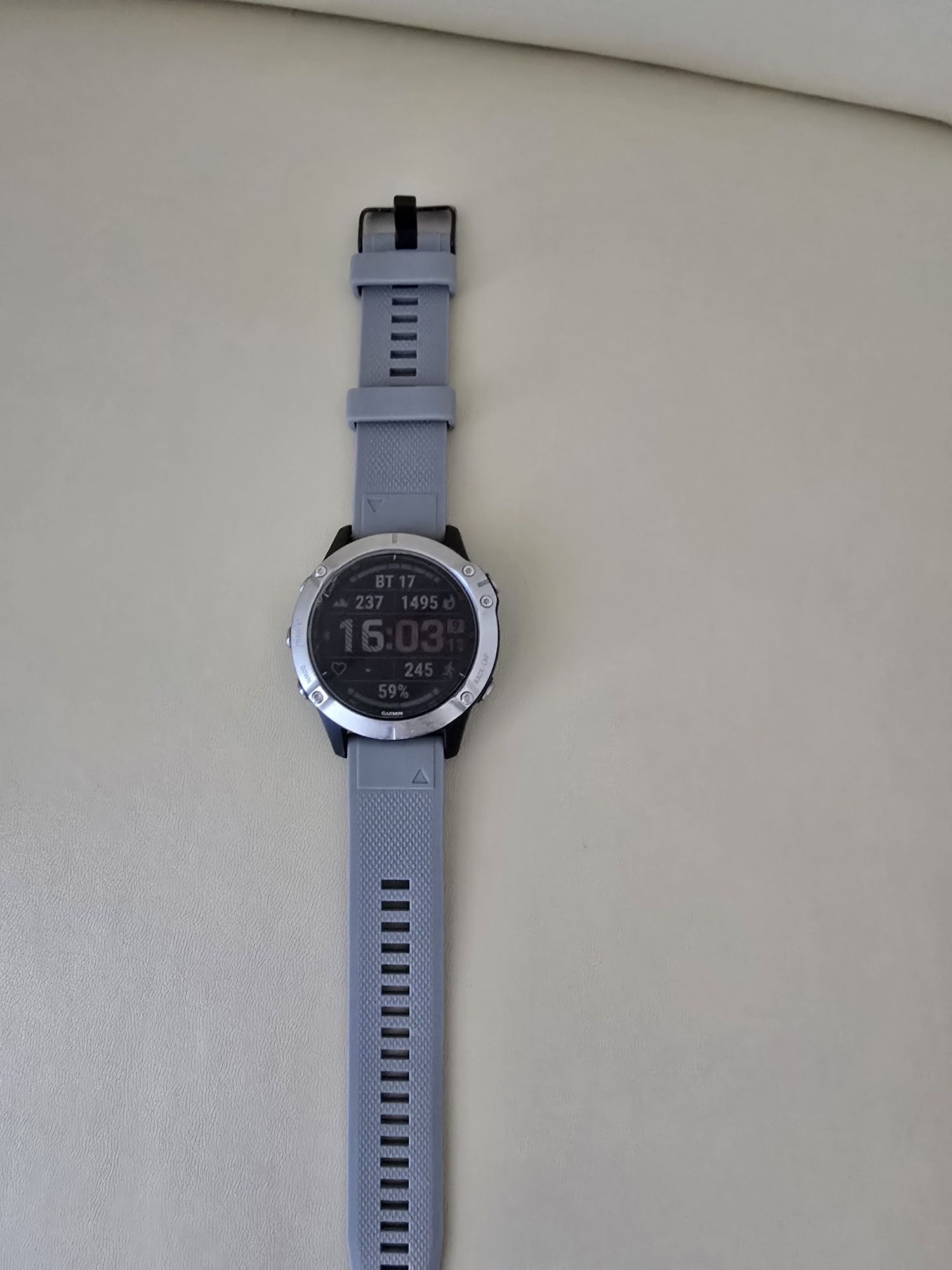 Продам Garmin Fenix 6