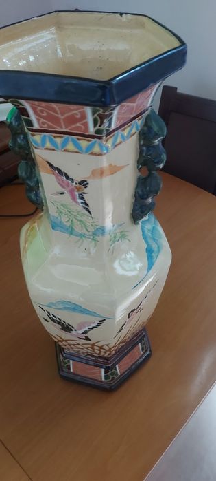 Chiński ceramiczny duży wazon