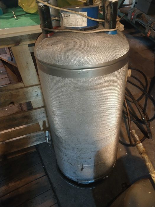 Bojler na wode duży