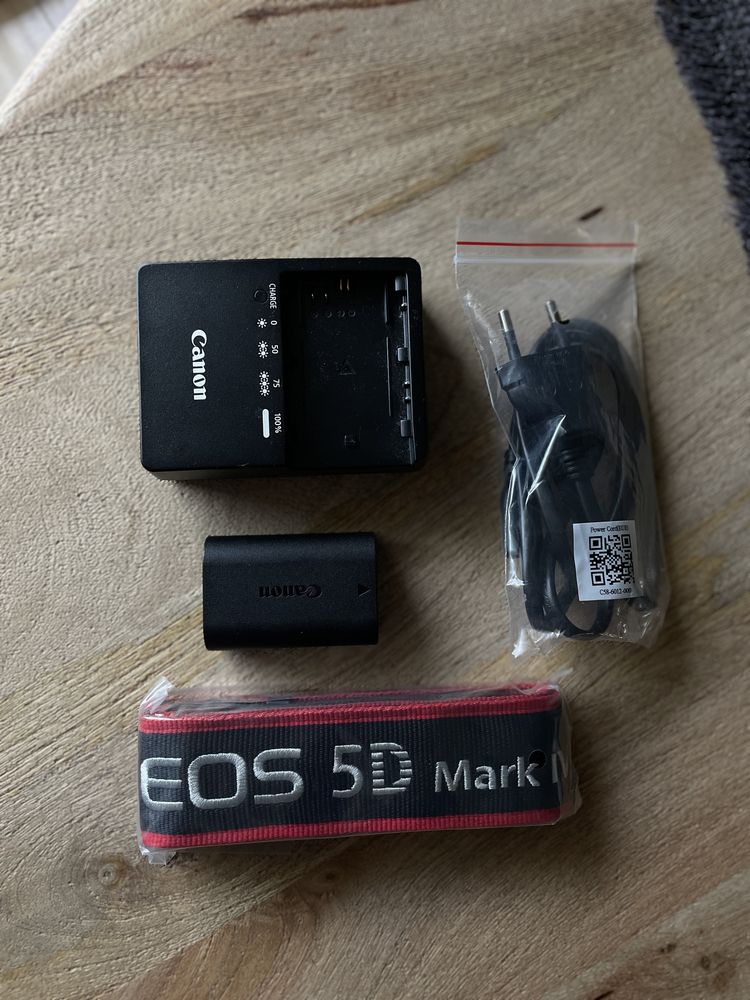Aparat Canon  EOS 5D Mark IV Faktura VAT