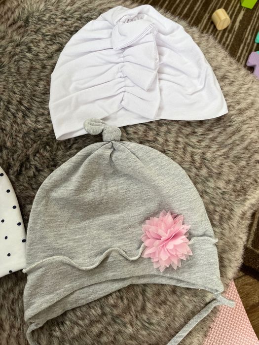 Czapeczki czapka dla dziewczynki 74 biała siwa kremowa kakadu