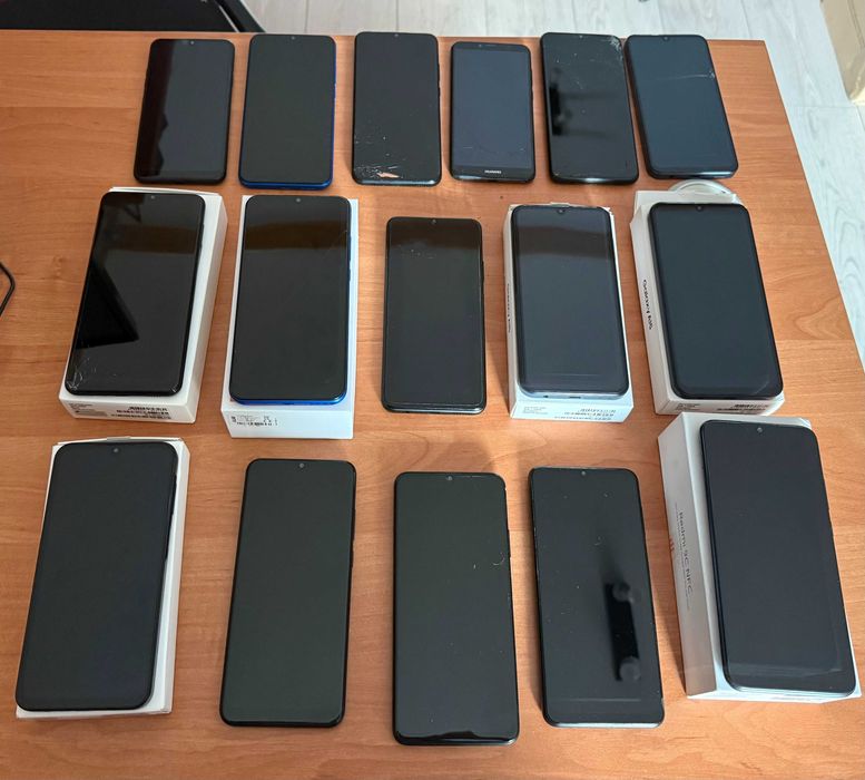 Sprzedam telefony - różne modele