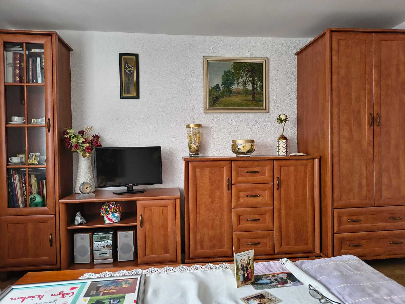 Zestaw mebli do pokoju