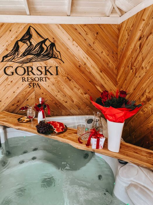 Apartament z jacuzzi Noclegi Zakopane Jesień w górach Jacuzzi w cenie