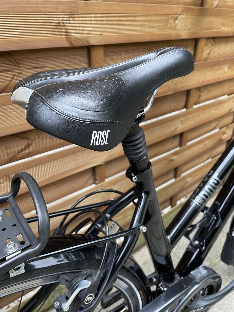 ROSE BLACK CREEK: Twój Nowy Najlepszy Przyjaciel na Dwóch Kółkach