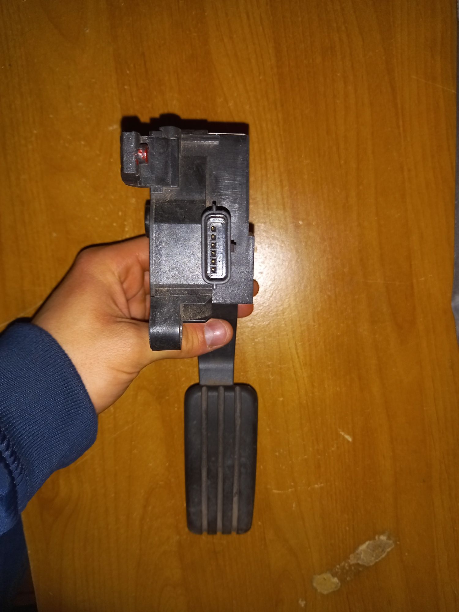 PEDAŁ GAZU Potencjometr Renault Megane 3 1.6 DCI