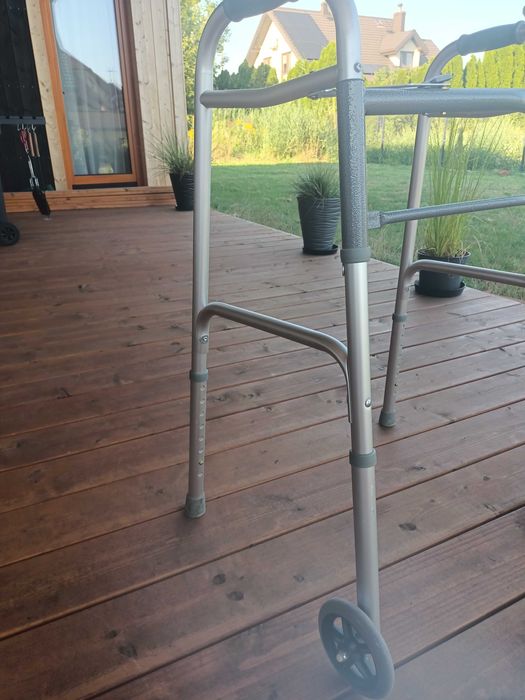 Chodzik dla dorosłych