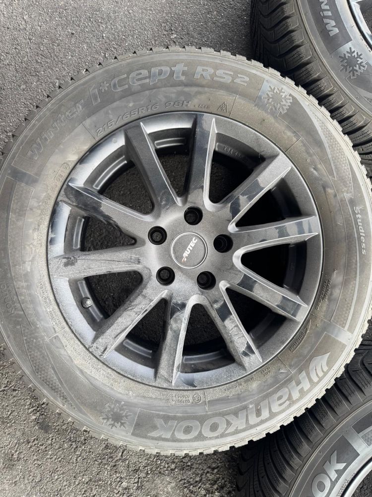 Vendo jantes 16 Nissan Qasquai c/pneus
