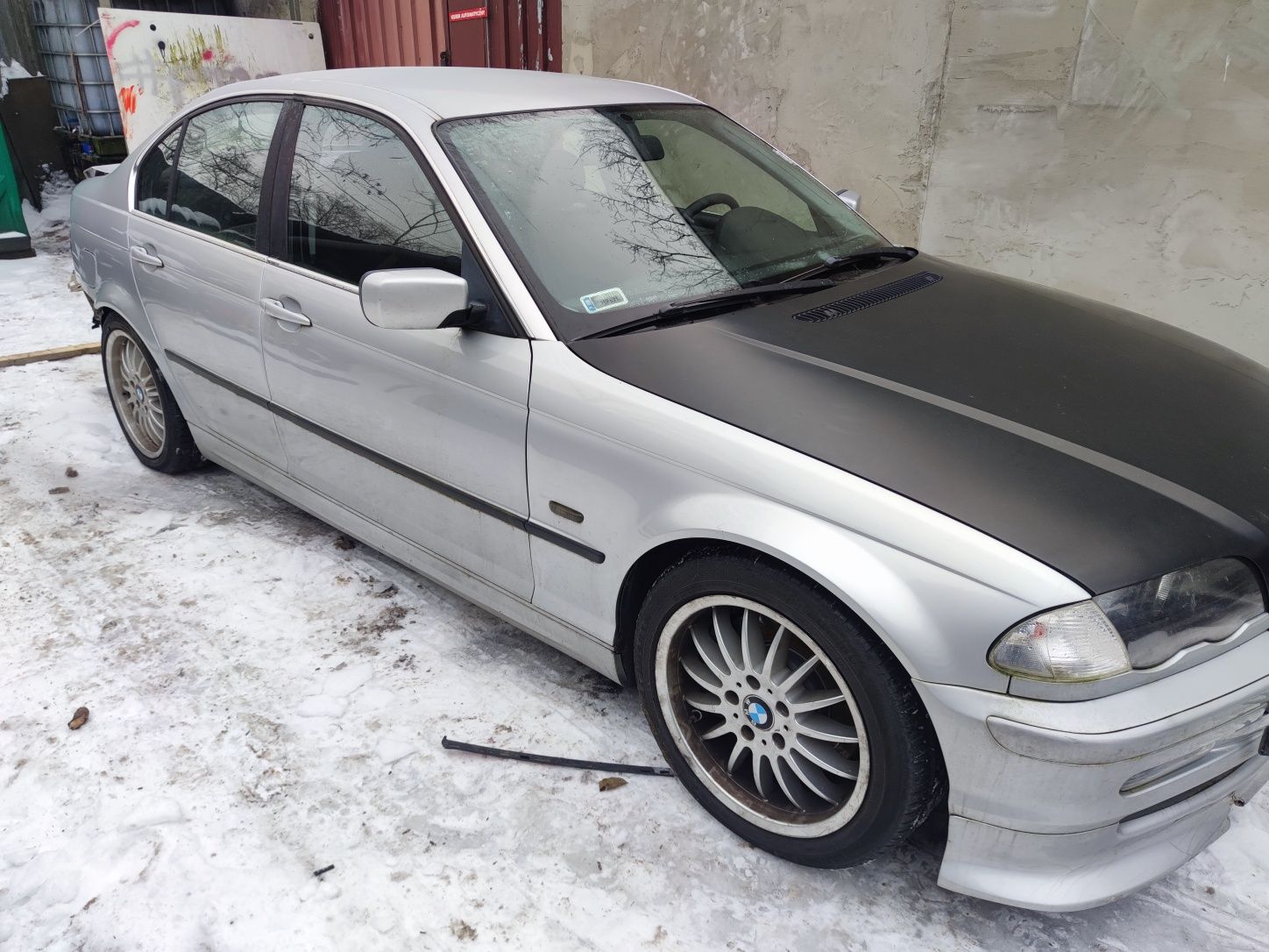 Auto na części BMW E46 2000 r. przed lift