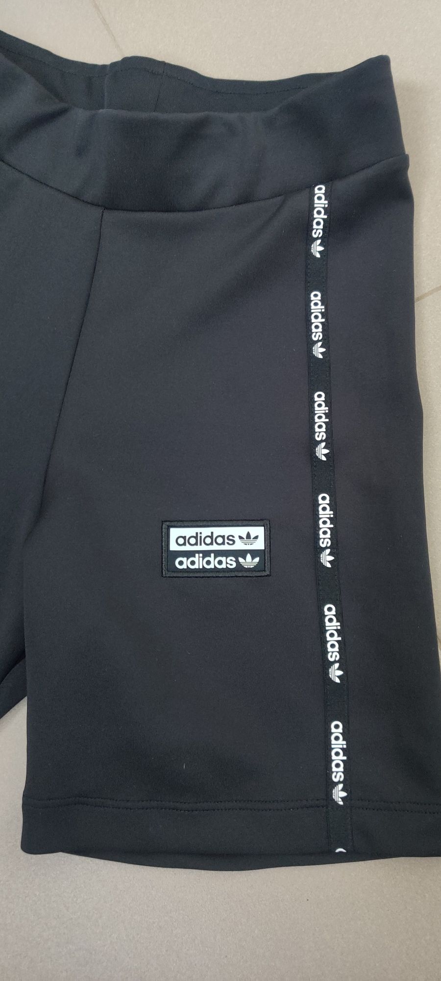 Спортивные шорты Adidas леггинсы детские шорты