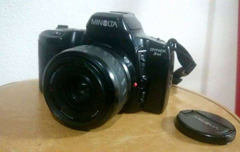 Máquina fotográfica MINOLTA